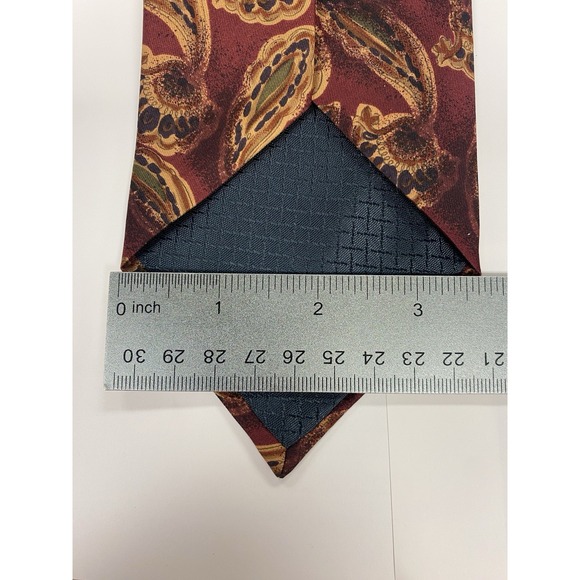 Vintage Hathaway Burgandy Gold Paisley 100% Silk Men's Tie Made In USA 58.75x3.5 - Picture 4 of 5